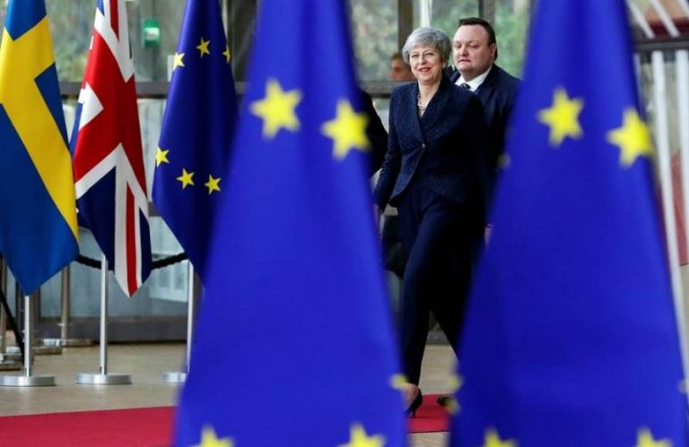 Reino Unido pide más tiempo para el Brexit