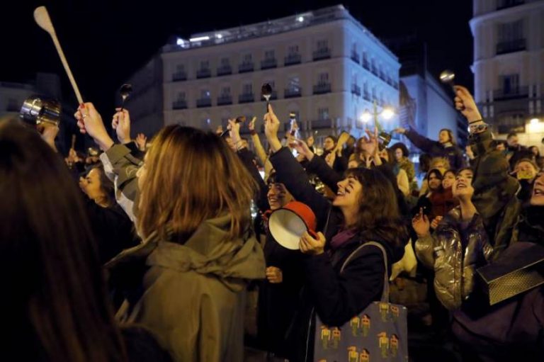 Feministas: «Sola o borracha quiero llegar a casa, la calle y la noche también son nuestras»