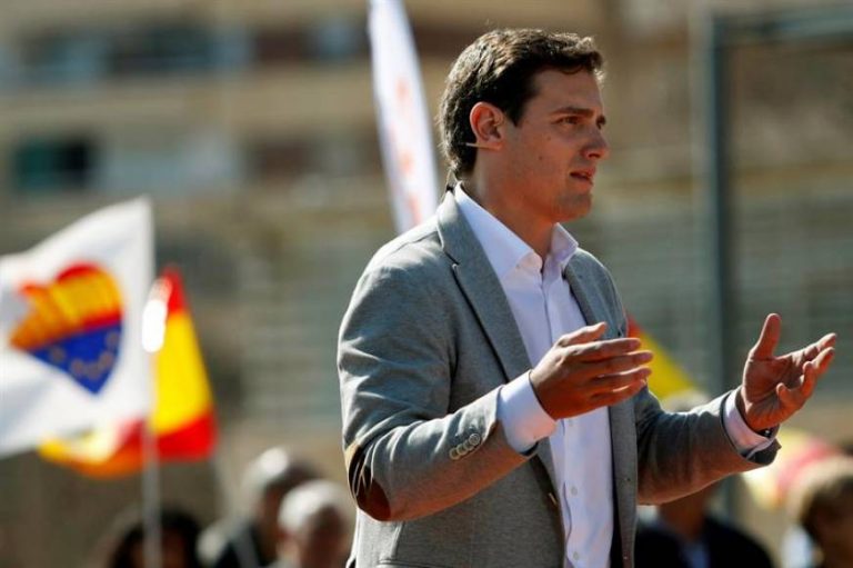 Rivera: «No me veréis hablando de Franco o del aborto»