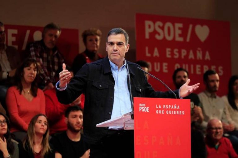 Sánchez: La Derecha está «jugando a hacer lo mismo que en Andalucía»