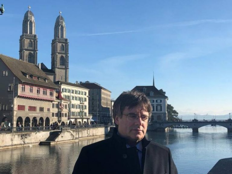 Puigdemont: Volveré a Cataluña, «no hay argumento jurídico» para detenerme