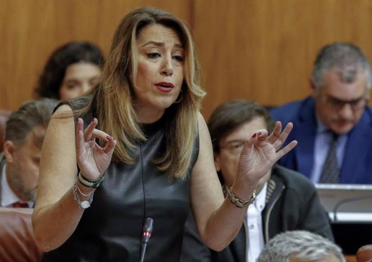 Susana Díaz: La gente de VOX: «nos llama buscahuesos» por abrir tumbas de la guerra civil