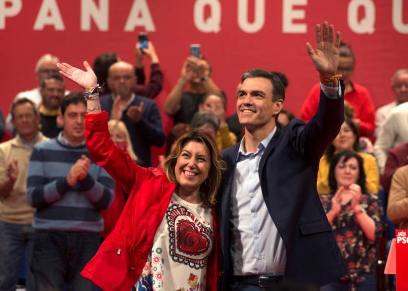 FOTOGRAFÍA. ALCALÁ LA REAL (JAÉN) ESPAÑA, 25.04.2019. El presidente del Gobierno, Pedro Sánchez, y la secretaria general PSOE-A, Susana Díaz (d). Efe