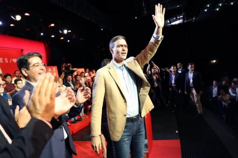 Sánchez: Votar «VOX» es votar «corrupción» y votar PSOE es votar el «avance de España»