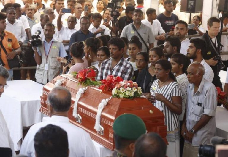 Sri Lanka se despide de sus 321 cristianos masacrados por los musulmanes