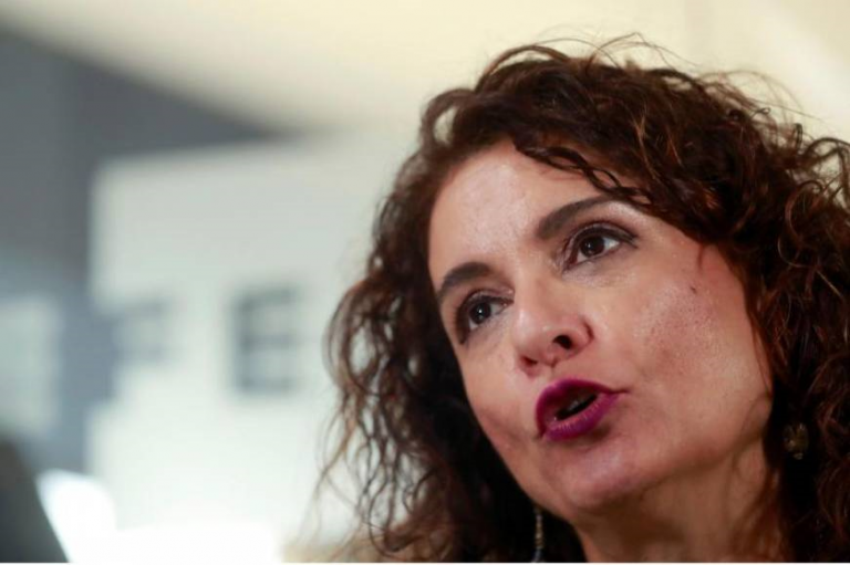 La ministra de Sánchez se plantea «Gobierno» PSOE, Podemos e independentistas tras 28A