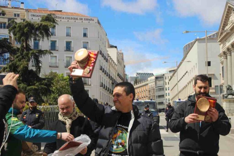 España| El sindicato Equiparación Ya se queda solo en defensa del «conflicto colectivo permanente real y efectivo» en el Consejo de la Policía