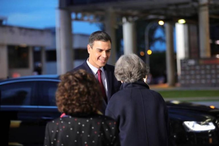 Sánchez: «Hace 10 meses presenté una moción de censura que cambió España»