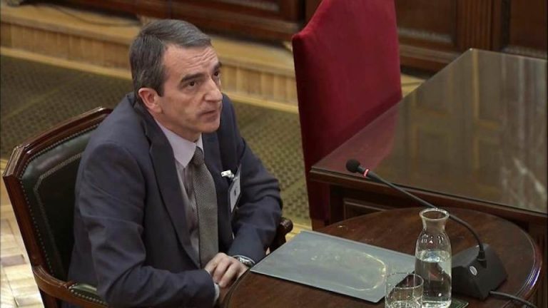 Trapero a Puigdemont: «Espero presidente que el (1-O) no haya ninguna desgracia»