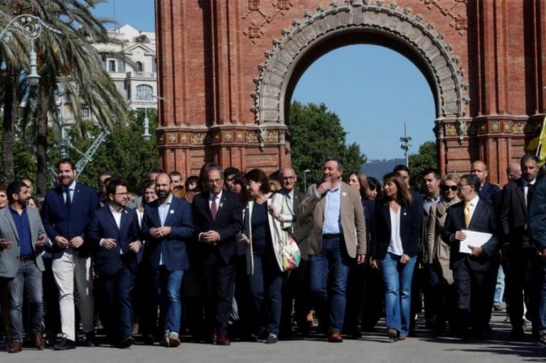 Torra se niega a responder ante el Tribunal a la Acusación Popular (VOX)