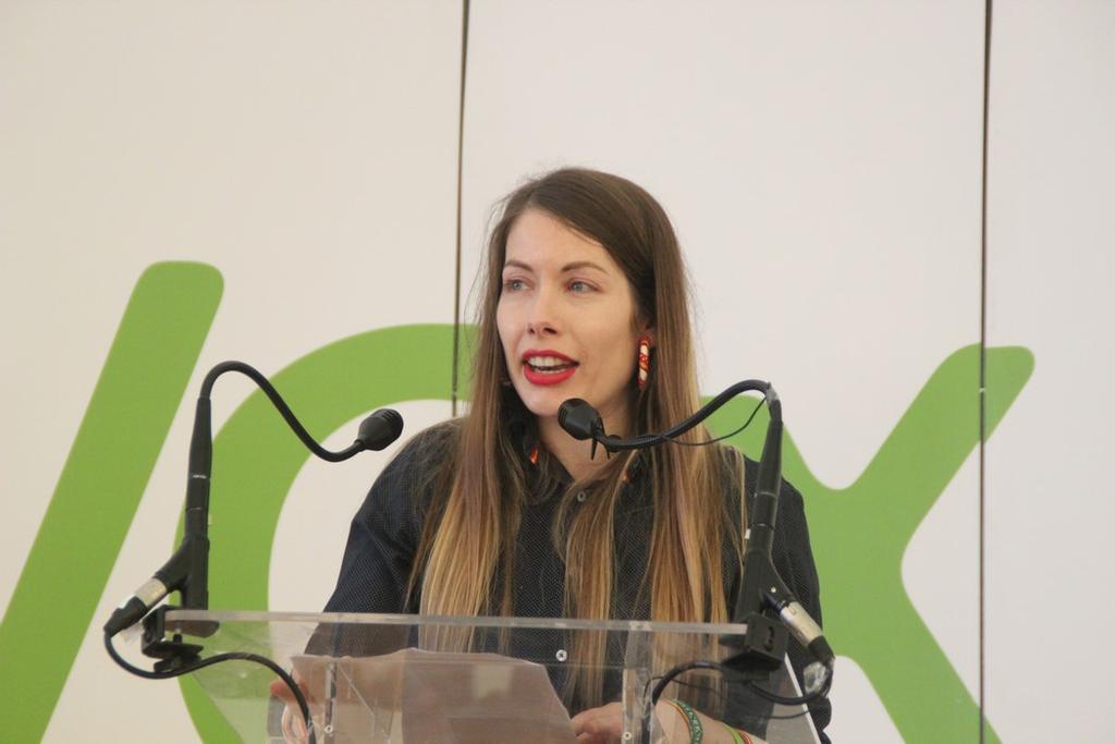 FOTOGRAFÍA. CASETA DE VOX EN LA 48ª EDICIÓN DE LA FERIA DE ABRIL DE CATALUÑA 2019 EN BARCELONA (ESPAÑA), 01.05.2019. Acto de presentación de los alcaldable de VOX. Ñ Pueblo (17)_