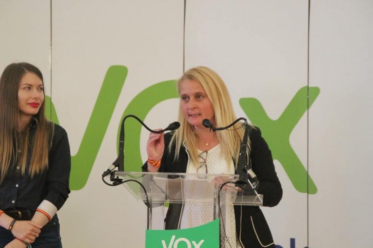 La número dos de VOX Núria Alejandra Acacio Montesinos: «Compatriotas, la resistencia ha llegado a Sabadell»