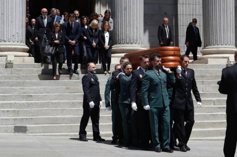 España dice adiós a Rubalcaba
