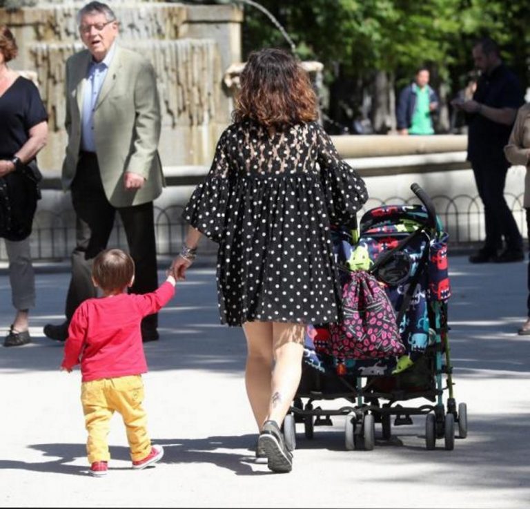 Las españolas de entre 45 y 49 años sin hijos los hubiesen querido tener