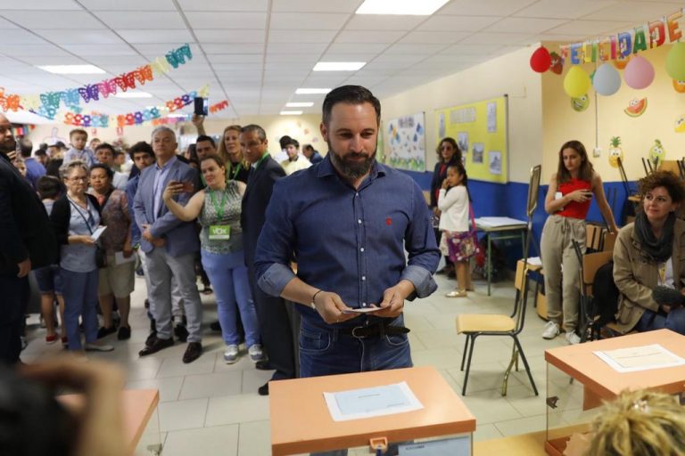 Abascal: «Gracias» España, VOX llega a Europa y clave en 16 capitales y 5 autonomías