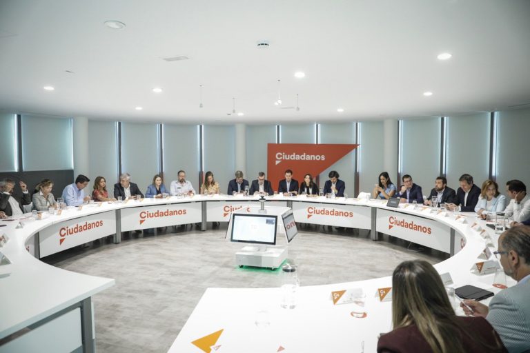 Ciudadanos Cs acuerda hacer «los mejores pactos» sin vetos a VOX y PSOE