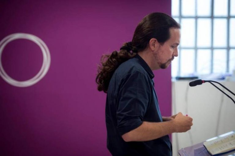 Pablo Iglesias, molestado por la decisión de Sánchez de gobernar sin Podemos