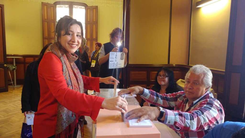 FOTOGRAFÍA. RUBÍ (BARCELONA) ESPAÑA, 26.05.2019. Vista de la candidata de VOX por Rubí (Barcelona), Vanessa Garrido. Ñ Pueblo