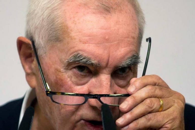 ERC quiere negociar Barcelona con el PSC y Ada Colau
