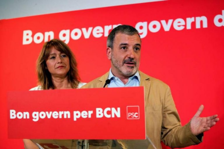 FOTOGRAFÍA. BARCELONA (ESPAÑA), JUNIO DE 2019. Vista de Laia Bonet (i), la número dos de la candidatura del socialista Jaume Collboni (d). Efe