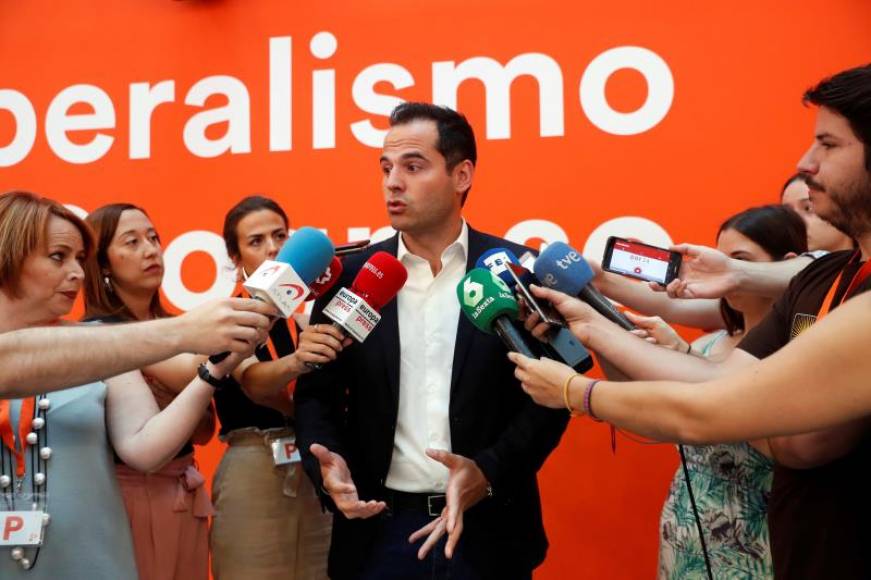 FOTOGRAFÍA. MADRID (ESPAÑA), 02.06.2019. El líder de Ciudadanos en la Comunidad de Madrid, Ignacio Aguado. Efe. FOTOGRAFÍA. MADRID (ESPAÑA), 02.06.2019. El líder de Ciudadanos en la Comunidad de Madrid, Ignacio Aguado. Efe.