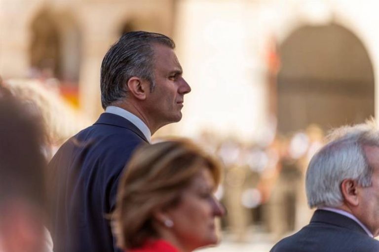 Ampliación. VOX y PP ratifican pacto municipal en Madrid y Zaragoza con «concejalías»
