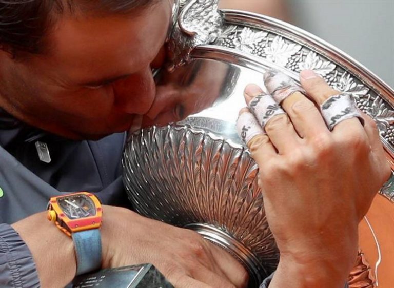 FOTOGRAFÍA. PARÍS (FRANCIA), 10.07.2019. l español Rafael Nadal conquistó este domingo su duodécimo título de Roland Garros, al derrotar al austríaco Dominic Thiem, por 6-3, 5-7, 6-1 y 6-1. Efe