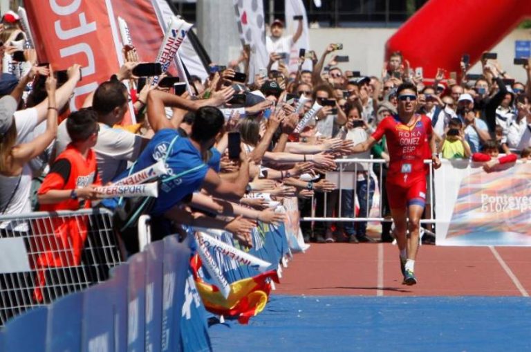 FOTOGRAFÍA. PONTEVEDRA (GALICIA) ESPAÑA, MAYO DE 2019. El pentacampeón del mundo de triatlón en distancia olímpica Javi Gómez Noya, Triatlón. Efe