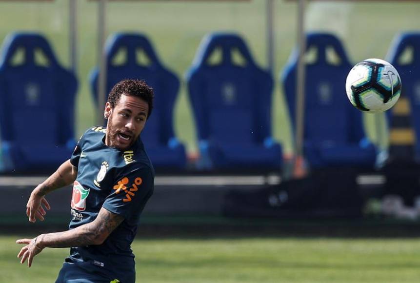 FOTOGRAFÍA. SAN PAULO (BRASIL), 01.06.2019. El jugador de la selección brasileña de fútbol Neymar. El delantero brasileño Neymar divulgó. Efe FOTOGRAFÍA. SAN PAULO (BRASIL), 01.06.2019. El jugador de la selección brasileña de fútbol Neymar. El delantero brasileño Neymar divulgó. Efe