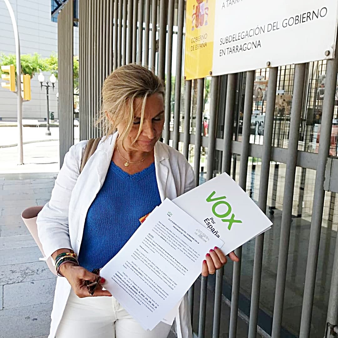 FOTOGRAFÍA. TARRAGONA (ESPAÑA), 27.06.2019. Vista de la presidenta provincial de VOX Tarragona, Isabel Lázaro. Ñ Pueblo