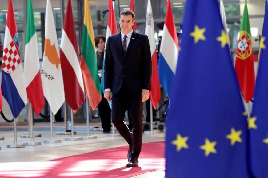 FOTOGRAFÍA. BRUSELAS (BÉLGICA), 02.07.2019. El presidente del Gobierno de España, Pedro Sánchez, a su llegada a la cumbre que se celebra en Bruselas, Bélgica, este martes. Efe.