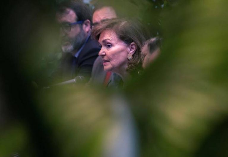 El PSOE frena sus amenazas con repetir elecciones y pide «generosidad por España»
