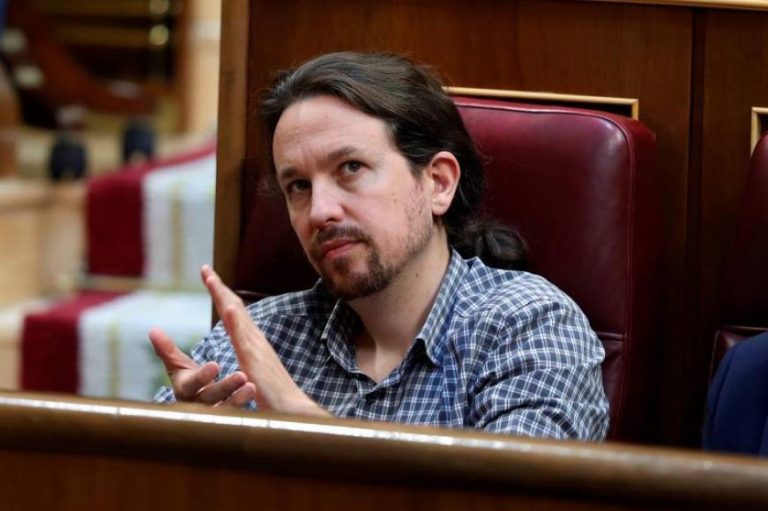 Podemos, molesto por la actitud de «superioridad» de Sánchez en discurso de investidura