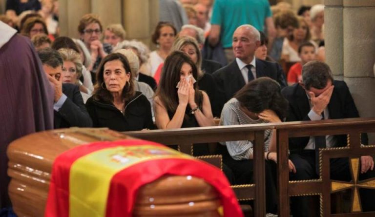 El último adiós a Arturo Fernández