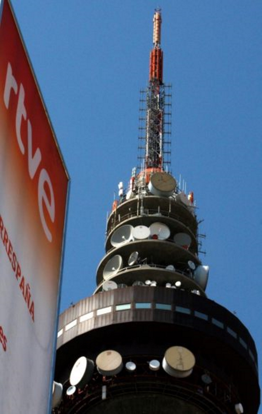 FOTOGRAFÍA. MADRID (ESPAÑA), 01.07.2019. Vista de la torre el «Pirulí», centro de comunicaciones de Radiotelevión Españaola (RTVE). Efe.