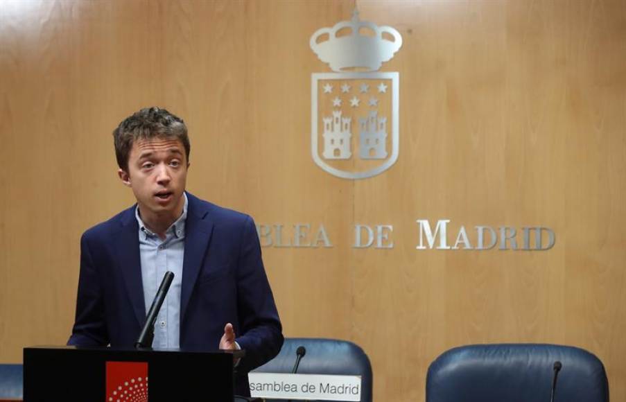FOTOGRAFÍA. MADRID (ESPAÑA), 02.07.2019. El representante de Más Madrid, Íñigo Errejón, en rueda de prensa tras su reunión con el presidente de la Asamblea de Madrid. Efe