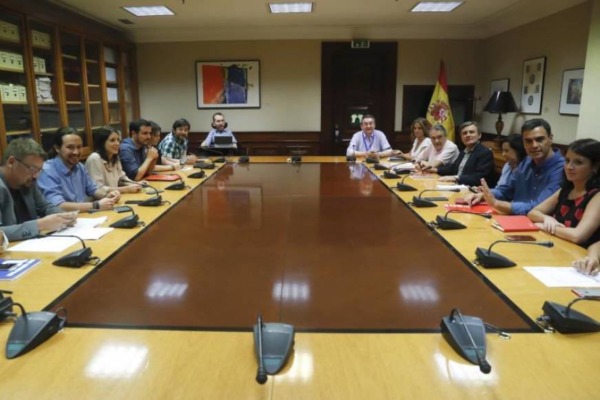 FOTOGRAFÍA. MADRID (ESPAÑA), 22.07.2019 Los líderes del PSOE y Podemos, Pedro Sánchez y Pablo Iglesias. Efe. Efe.