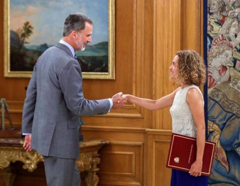 El rey da tiempo a Sánchez tras su investidura fallida