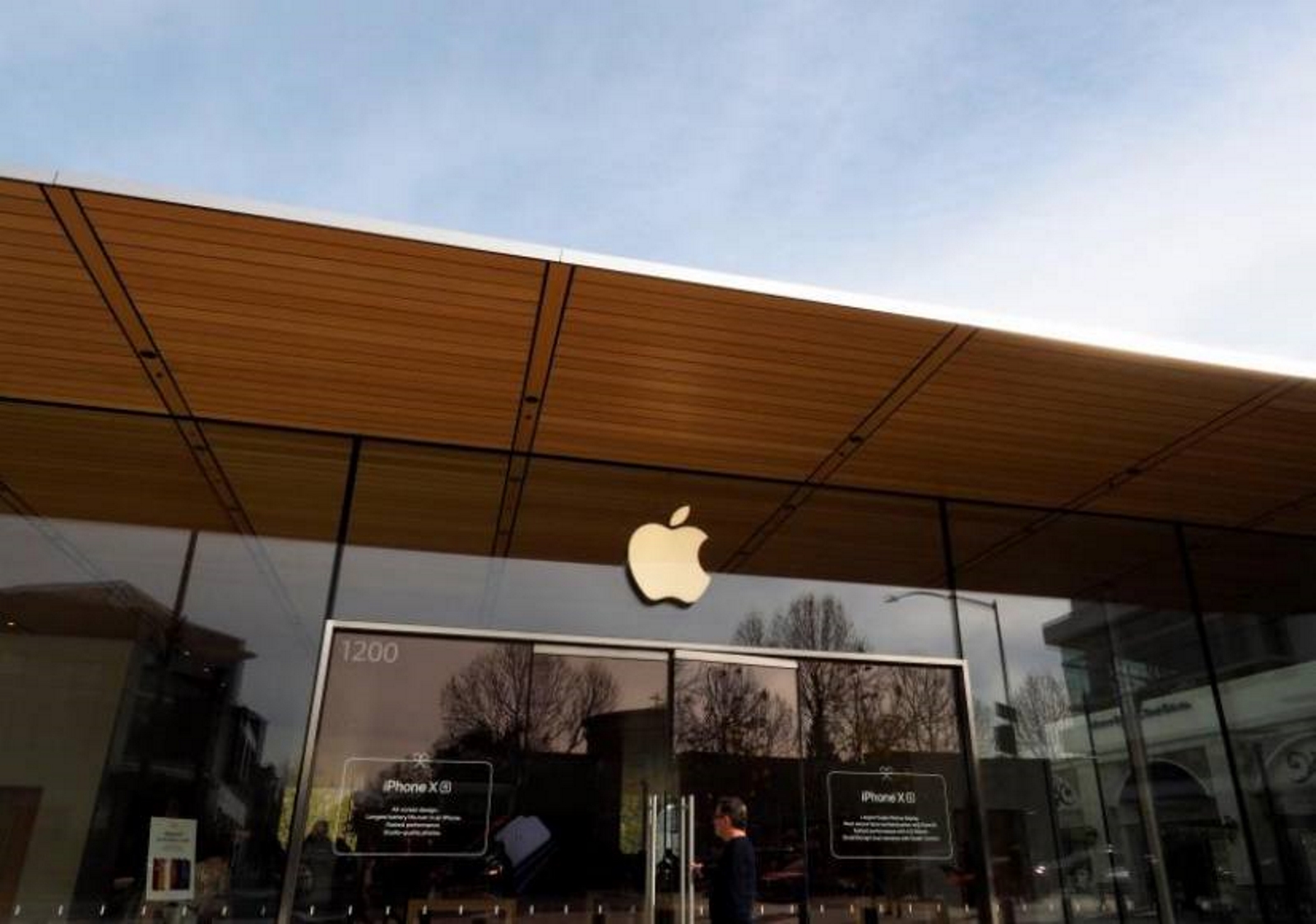 FOTOGRAFÍA. SAN FRANCISCO (EEUU), 30.07.2019. Entre octubre y junio, la empresa que dirige Tim Cook ingresó 196.134 millones de dólares. Efe