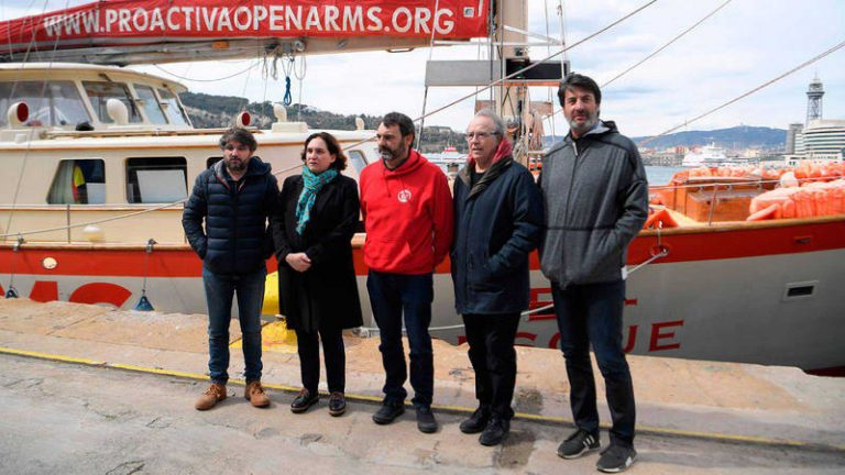 Open Arms urge a España acoger 31 menores a abordo de su «Barco Taxi»