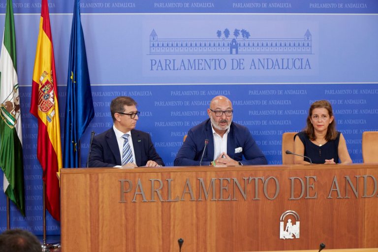 VOX: «La gestión de la crisis por brote de listeriosis no ha sido todo lo diligente»
