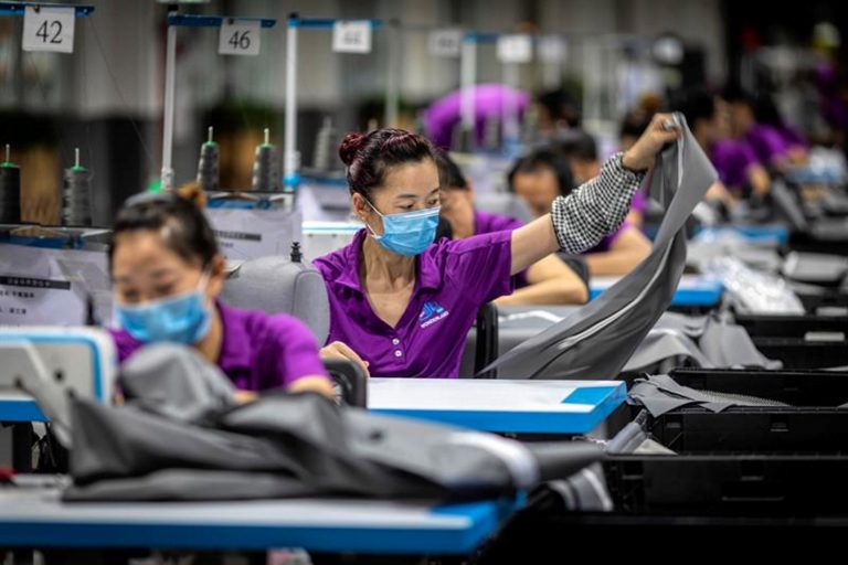 «Democracia Nacional» exige «implantación inmediata de aranceles a productos chinos»