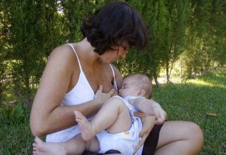 Una cultura que se ha perdido en España, la «lactancia Materna»