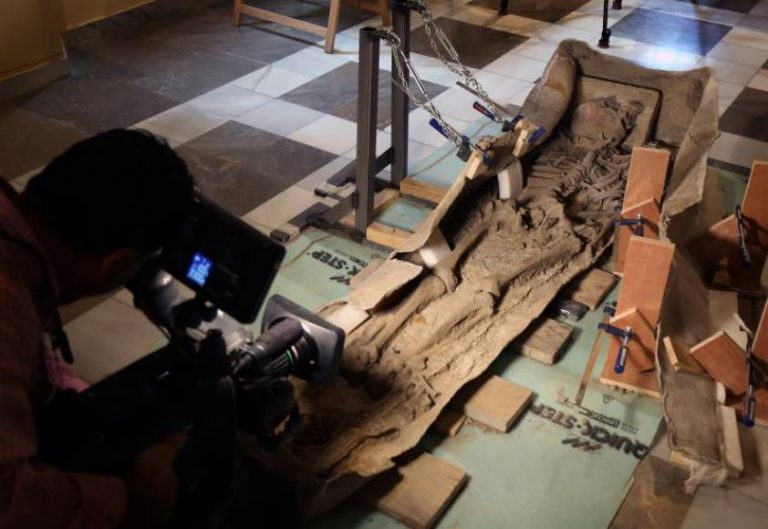 Un sarcófago romano conservado intacto en Granada revela rituales «Post Mortem»