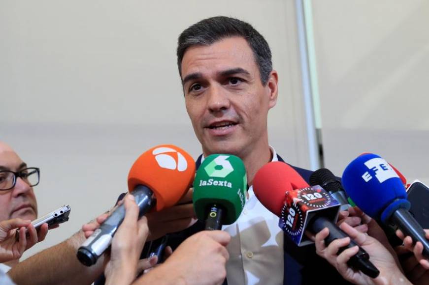 FOTOGRAFÍA. MADRID (ESPAÑA), 09.08.2019. El presidente del Gobierno en funciones, Pedro Sánchez, realiza declaraciones antes de su reunión con representantes de diversos sectores culturales. Efe