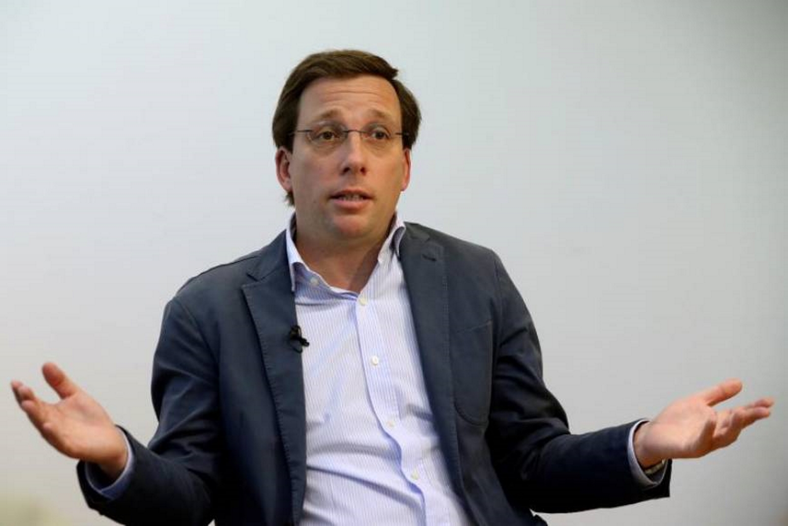 FOTOGRAFÍA. MADRID (ESPAÑA), 13.08.2019. El alcalde de Madrid, José Luis Martínez-Almeida (PP), acusa este martes, durante una entrevista con Efe