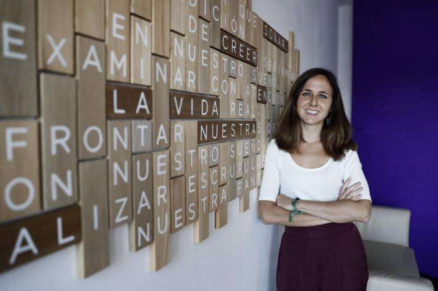 FOTOGRAFÍA. MADRID (ESPAÑA), 27.08.2019. La portavoz de Unidas Podemos en el Congreso, Ione Belarra, durante la entrevista. Efe