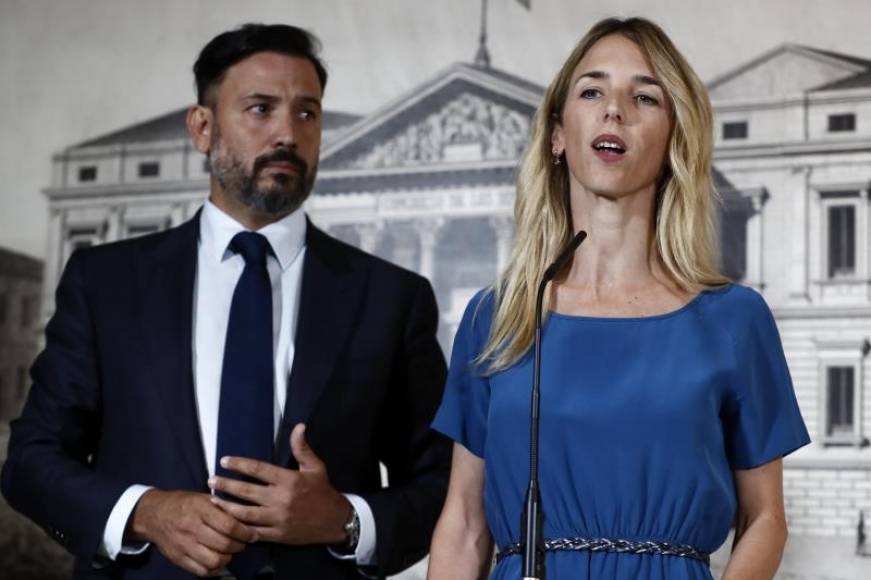 FOTOGRAFÍA. MADRID (ESPAÑA), 27.08.2019. La portavoz parlamentaria del PP, Cayetana Álvarez de Toledo, realiza declaraciones a los medios antes de la Diputación Permanente del Congreso. Efe