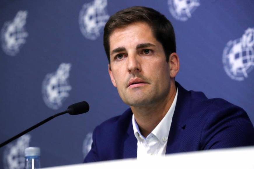 FOTOGRAFÍA. MADRID (ESPAÑA), AÑO 2019. Robert Moreno, seleccionador en sustitución de Luis Enrique, durante una rueda de prensa). Efe