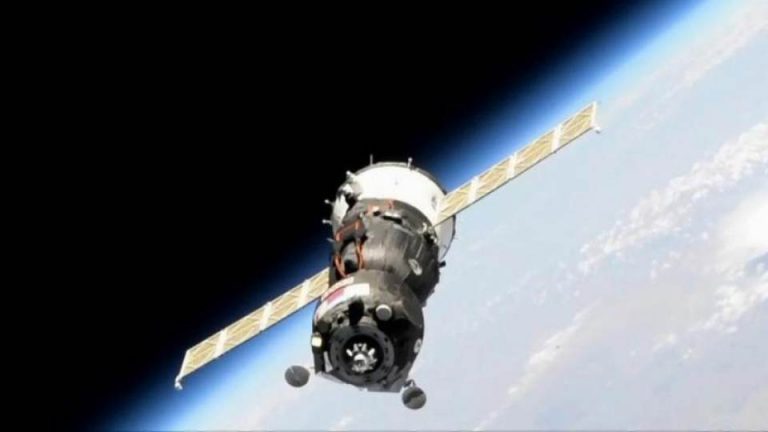 La nave «Soyuz MS-14» con Androide ruso «Fiódor» repetirá el acoplamiento tras el fallo